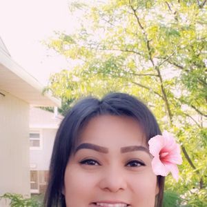 Meet your Posher, Deena